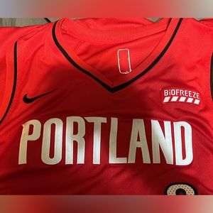 Nike dame lillard Portland jersey